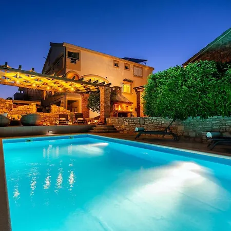 Gora Holiday home *